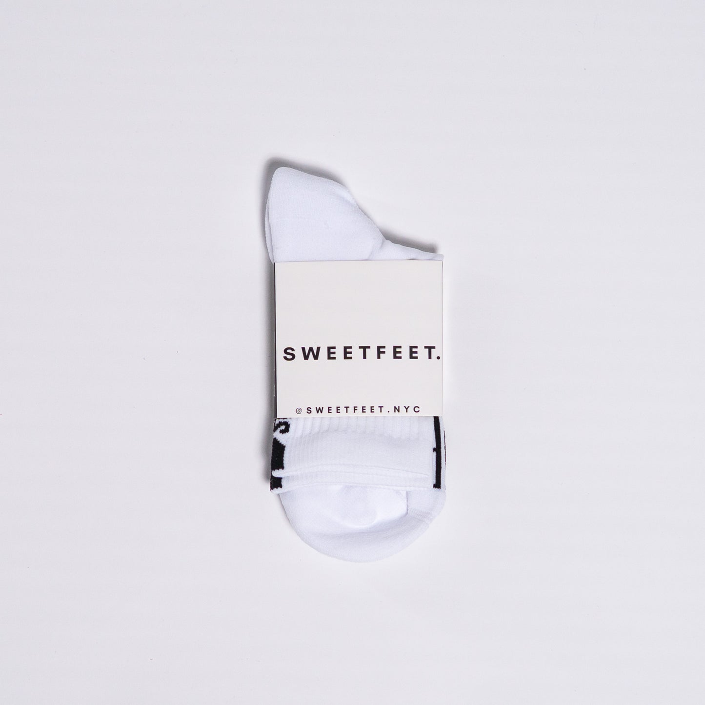 White Sweetfeet Performance Compression - Mid Crew Sock (1 Pair)