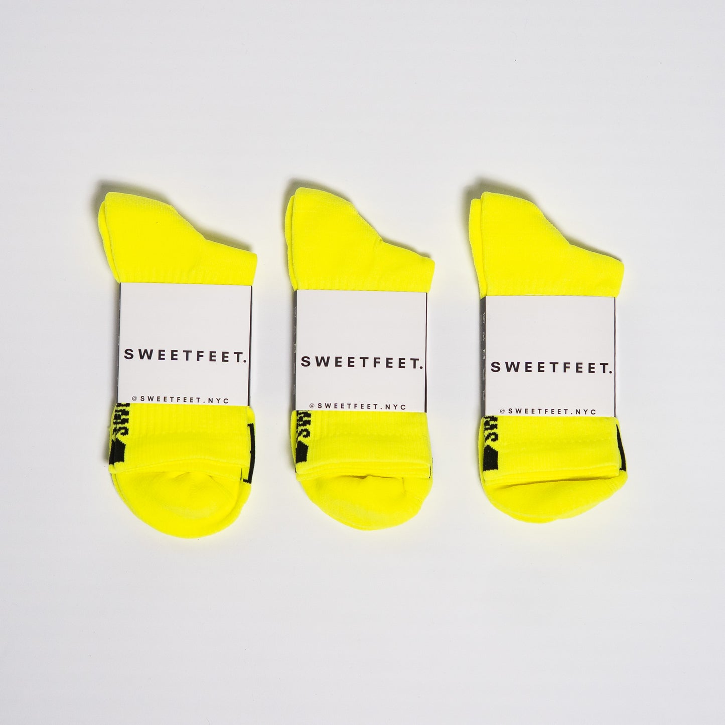 Yellow Sweetfeet Performance Compression - Mid Crew Sock (3 Pack)