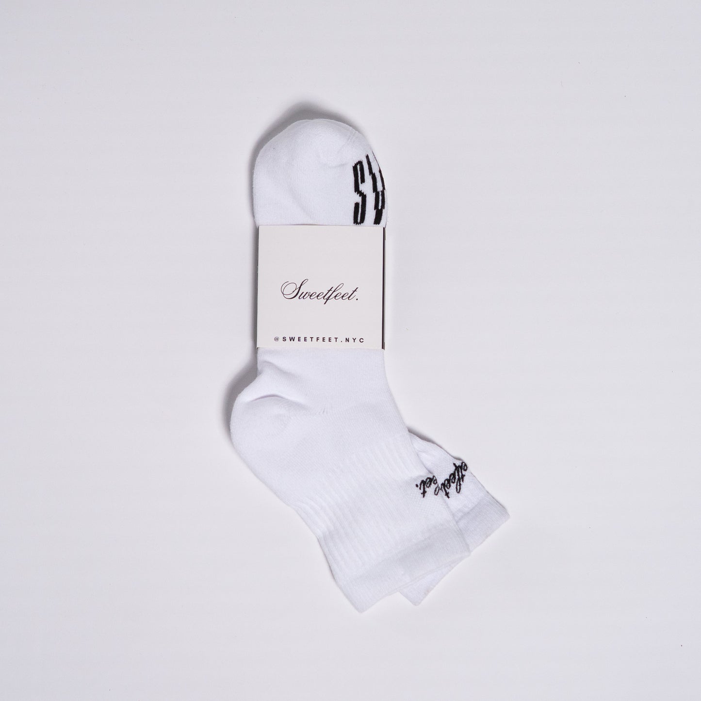 Sweetfeet Athleisure Sock, Black Embroidery (1 PAIR)