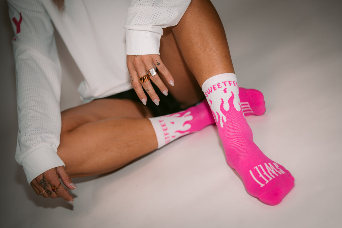 V2 Flame Sock - Hot Pink/White