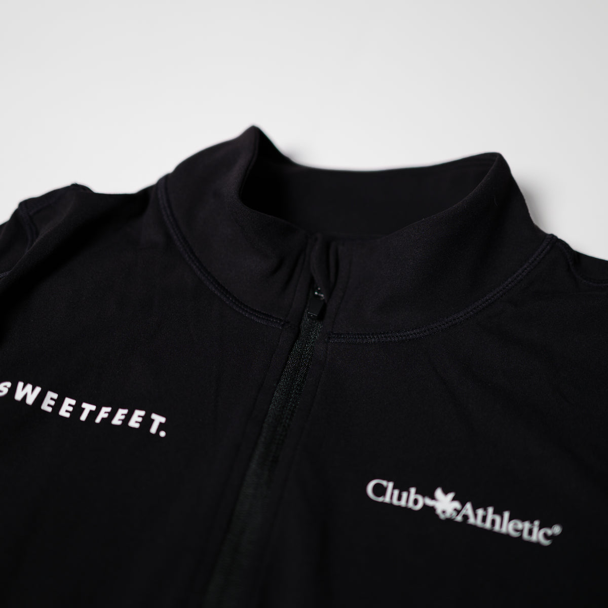Club Athletic -  Form Cropped Zip Jacket